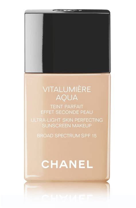 chanel vitalumiere aqua b10 kopen|chanel vitalumière aqua sunscreen.